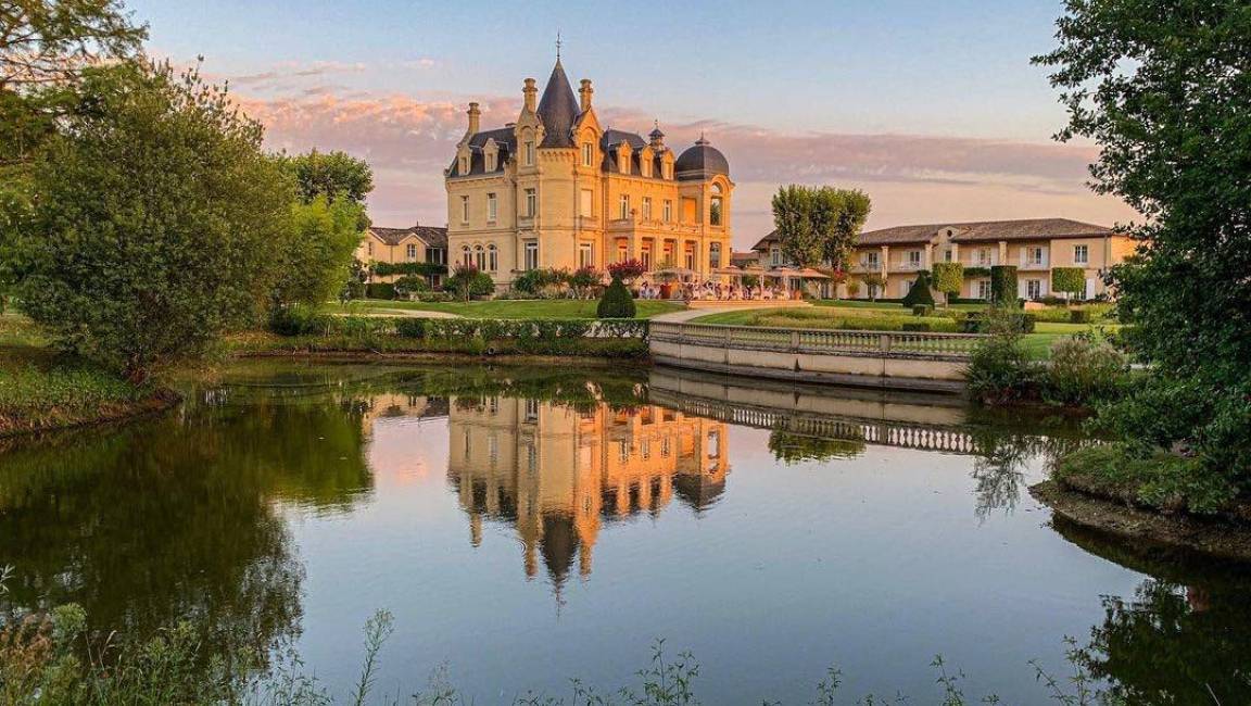 Le Château Hôtel Grand Barrail - Restaurant & Spa - 1